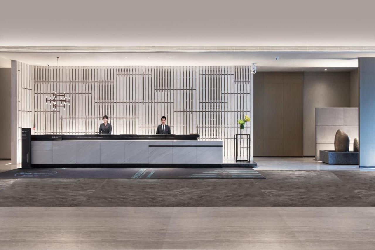Crowne Plaza Shenzhen World Exhibition And Convention Center, An Ihg Hotel Dış mekan fotoğraf