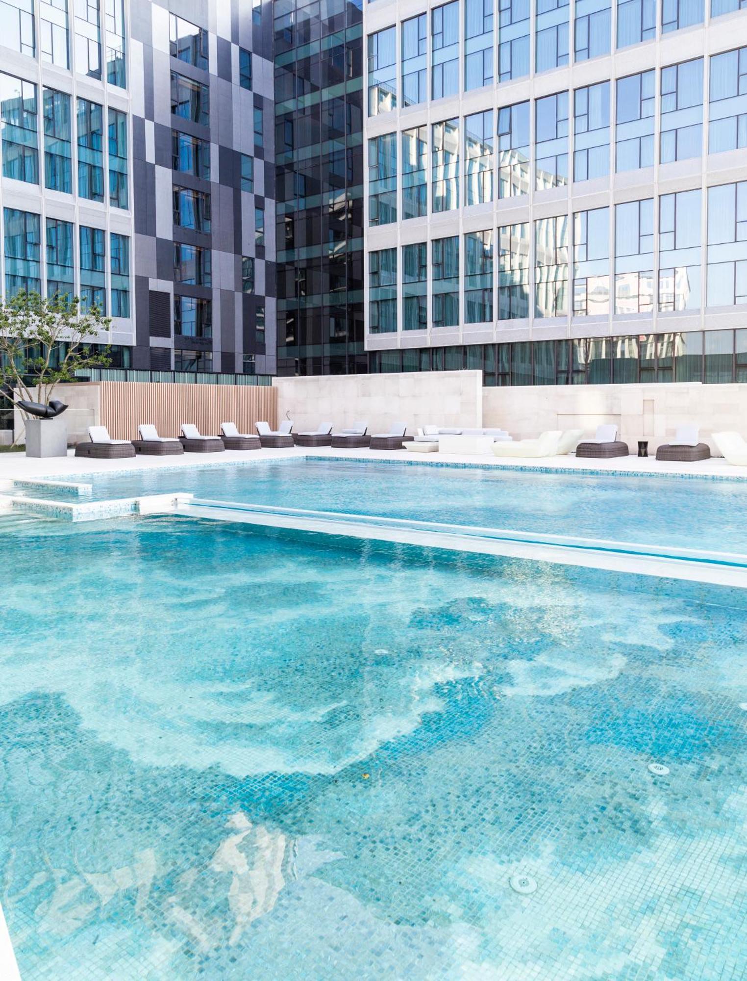 Crowne Plaza Shenzhen World Exhibition And Convention Center, An Ihg Hotel Dış mekan fotoğraf