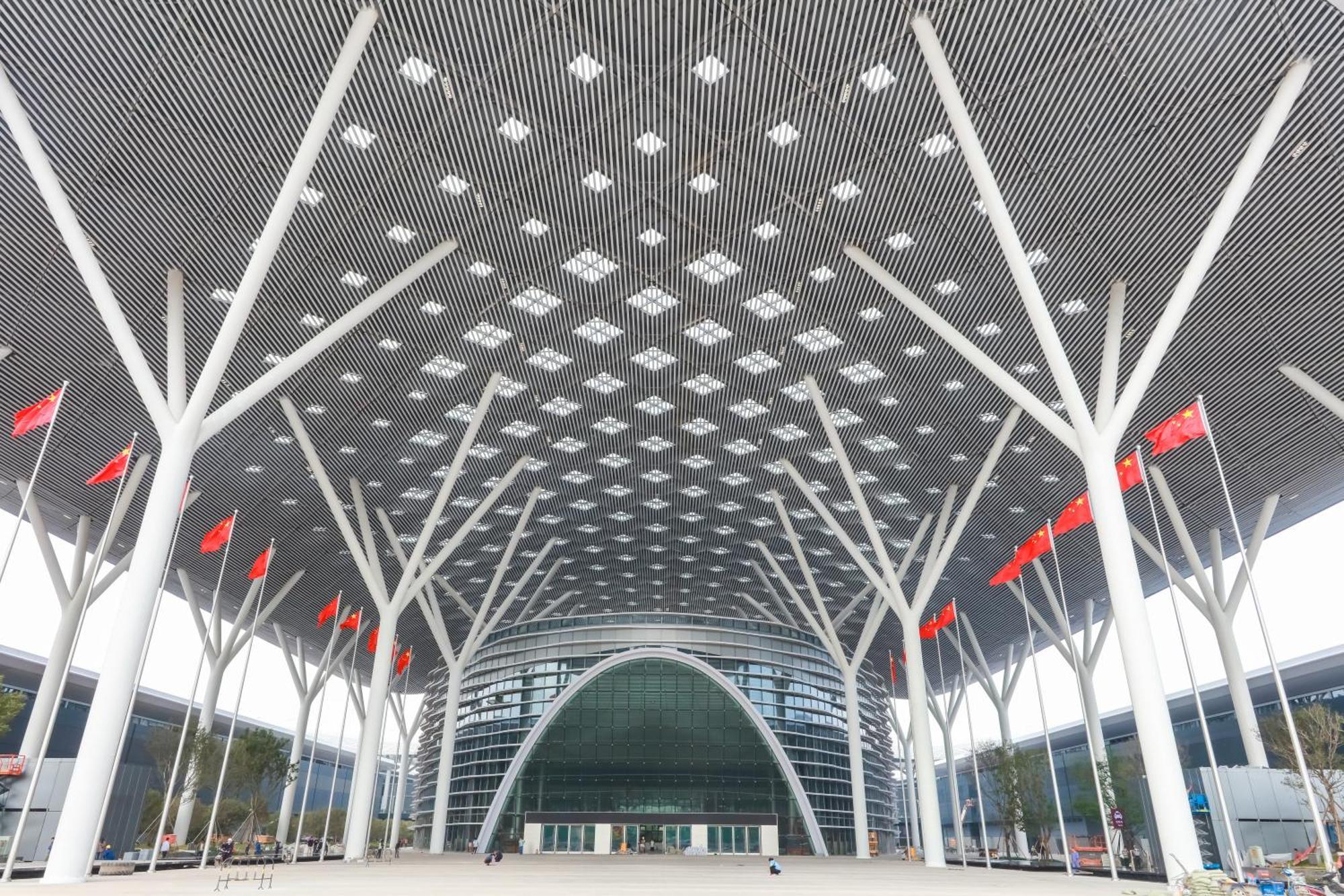 Crowne Plaza Shenzhen World Exhibition And Convention Center, An Ihg Hotel Dış mekan fotoğraf