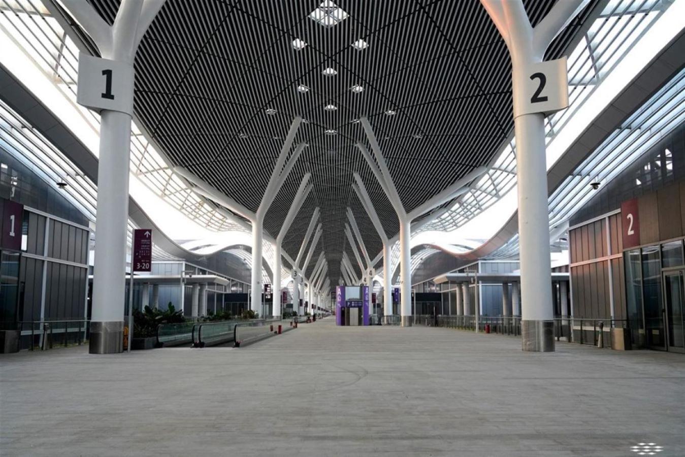 Crowne Plaza Shenzhen World Exhibition And Convention Center, An Ihg Hotel Dış mekan fotoğraf